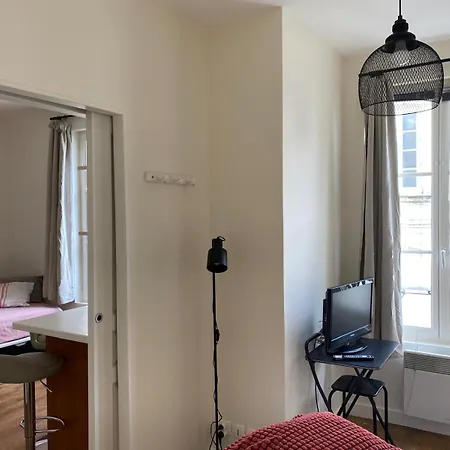 1 Pres Du Marche Appartement
