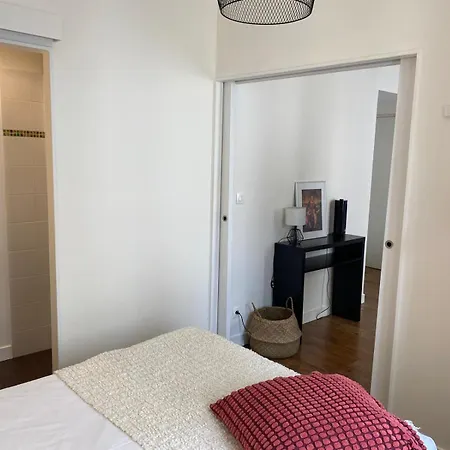 1 Pres Du Marche Appartement *